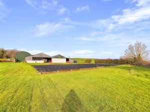 Menage- click for photo gallery